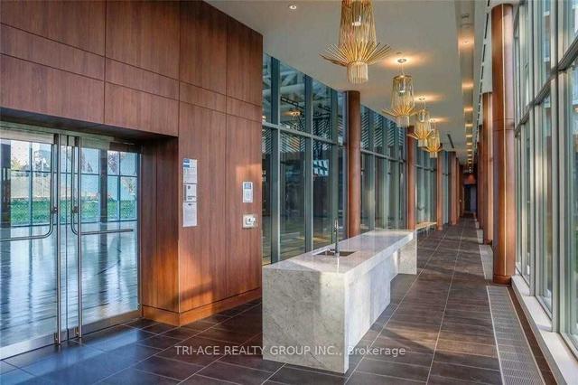 th02 - 113 Mcmahon Dr, Townhouse with 4 bedrooms, 4 bathrooms and 1 parking in Toronto ON | Image 5
