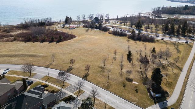 301 - 195 Lake Driveway W, Condo with 1 bedrooms, 1 bathrooms and 2 parking in Ajax ON | Image 22