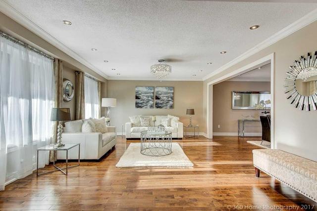 15 Coomer Upper Cres N, House detached with 4 bedrooms, 4 bathrooms and 3 parking in Ajax ON | Image 7