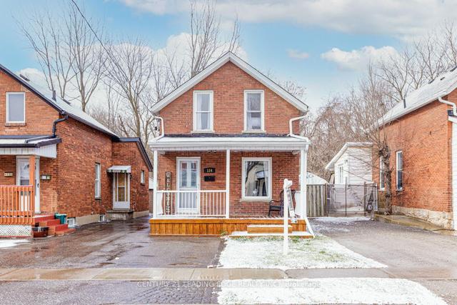 124 Stacey Ave, House detached with 3 bedrooms, 2 bathrooms and 3 parking in Oshawa ON | Image 1