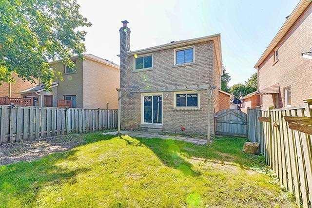 113 Chatfield Dr, House detached with 3 bedrooms, 2 bathrooms and 5 parking in Ajax ON | Image 19