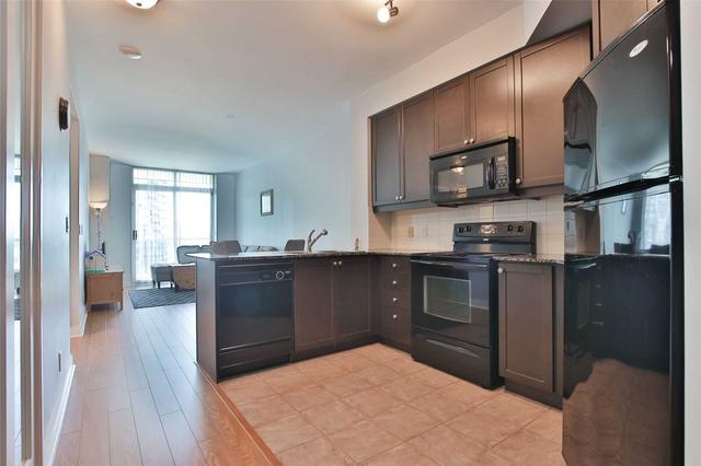 2307 - 90 Absolute Ave, Condo with 1 bedrooms, 1 bathrooms and 1 parking in Mississauga ON | Image 2