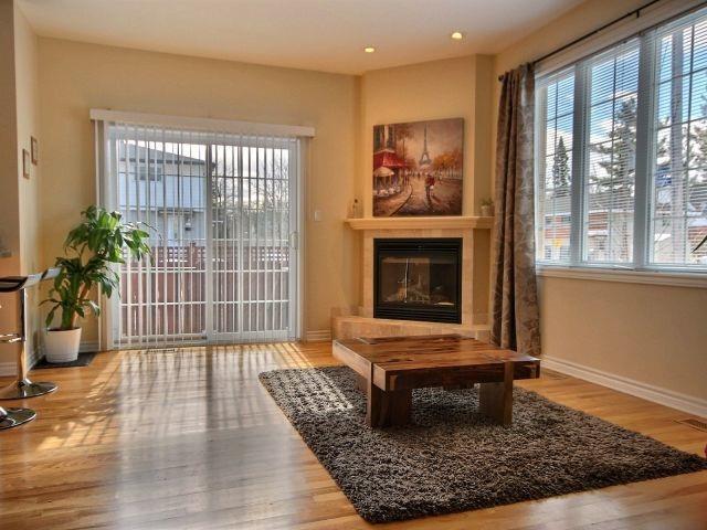 859 Ivanhoe Ave, House semidetached with 3 bedrooms, 3 bathrooms and 3 parking in Ottawa ON | Image 4