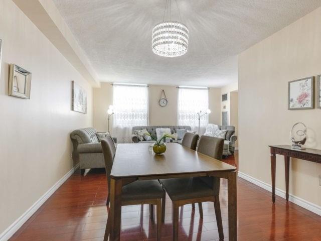 1211 - 4 Lisa St W, Condo with 3 bedrooms, 2 bathrooms and 2 parking in Brampton ON | Image 6