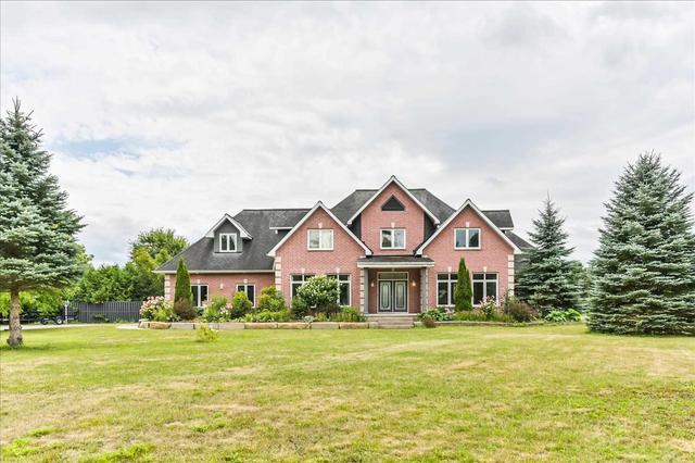 1037 Beaumont Dr S, House detached with 5 bedrooms, 4 bathrooms and 8 parking in Bracebridge ON | Image 1