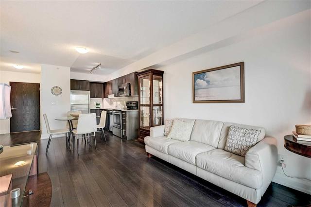310 - 3520 Danforth Ave, Condo with 1 bedrooms, 1 bathrooms and 0 parking in Toronto ON | Image 5