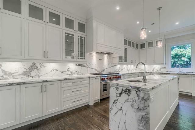 269 Upper Highland Cres, House detached with 4 bedrooms, 7 bathrooms and 6 parking in Toronto ON | Image 10