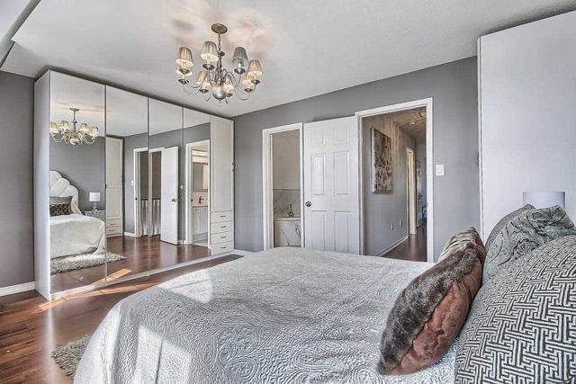 4 Guillet St, House attached with 3 bedrooms, 5 bathrooms and 2 parking in Toronto ON | Image 19