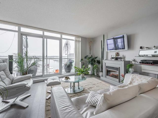 1016 - 550 Queens Quay W, Condo with 1 bedrooms, 1 bathrooms and 1 parking in Toronto ON | Image 18