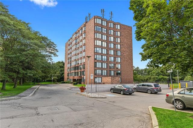 707 - 180 Limeridge Road W, Condo with 2 bedrooms, 1 bathrooms and null parking in Hamilton ON | Image 1