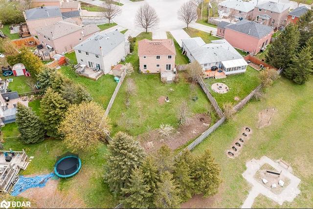 9 Wiseman Court, House detached with 3 bedrooms, 2 bathrooms and 6 parking in Barrie ON | Image 24