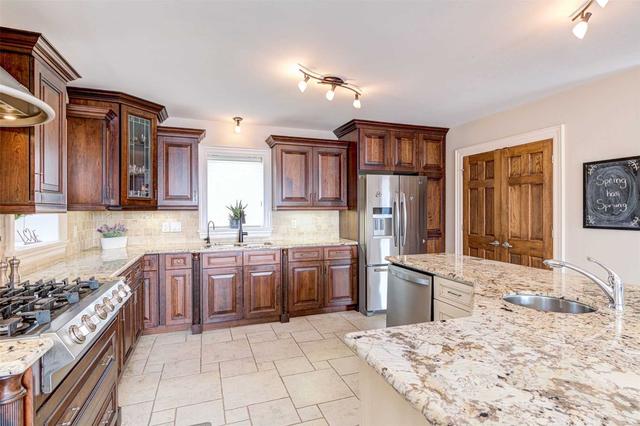872 Danforth Pl, House detached with 3 bedrooms, 4 bathrooms and 10 parking in Burlington ON | Image 4