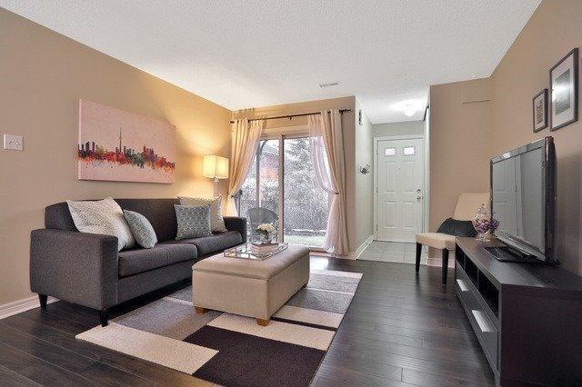 1001 - 4140 Foxwood Dr N, Townhouse with 2 bedrooms, 2 bathrooms and 2 parking in Burlington ON | Image 4