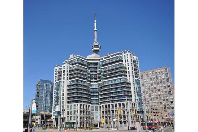 1003 - 410 Queens Quay W, Condo with 3 bedrooms, 2 bathrooms and 1 parking in Toronto ON | Image 1