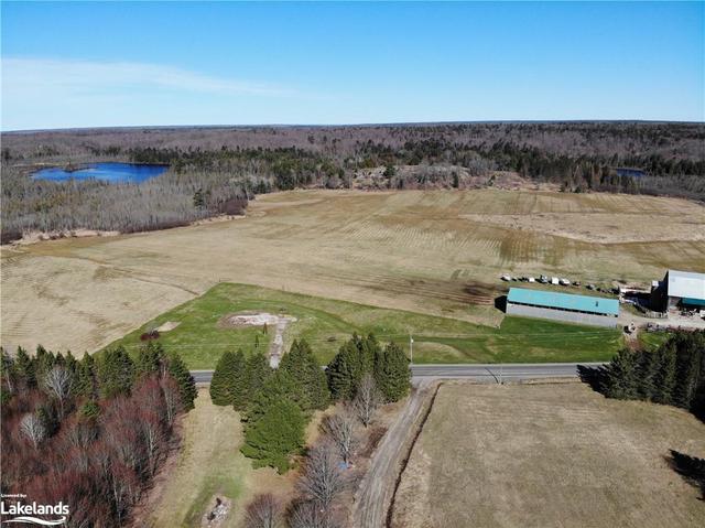1347 Deebank Road, House detached with 3 bedrooms, 1 bathrooms and 20 parking in Muskoka Lakes ON | Image 29