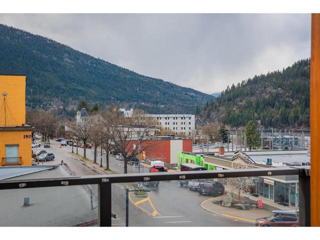 317 - 710 Vernon Street, Condo with 3 bedrooms, 2 bathrooms and 1 parking in Nelson BC | Image 38