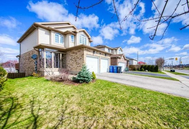 171 Clair Rd W, House detached with 3 bedrooms, 4 bathrooms and 6 parking in Guelph ON | Image 1