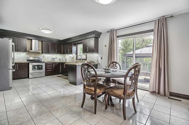 5194 Sunrise Crt, House detached with 4 bedrooms, 4 bathrooms and 4 parking in Mississauga ON | Image 7