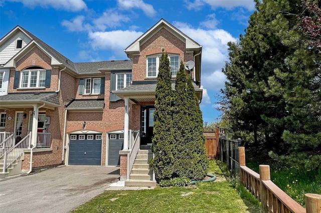 110 Burgess Cres, House attached with 3 bedrooms, 4 bathrooms and 5 parking in Newmarket ON | Image 23