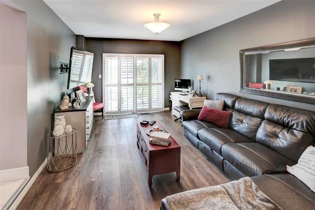 4418 Shelby Cres, House detached with 3 bedrooms, 4 bathrooms and 3 parking in Mississauga ON | Image 19