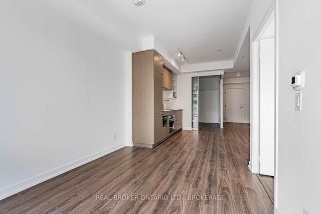 1407 - 20 Edward St, Condo with 2 bedrooms, 2 bathrooms and 0 parking in Toronto ON | Image 2