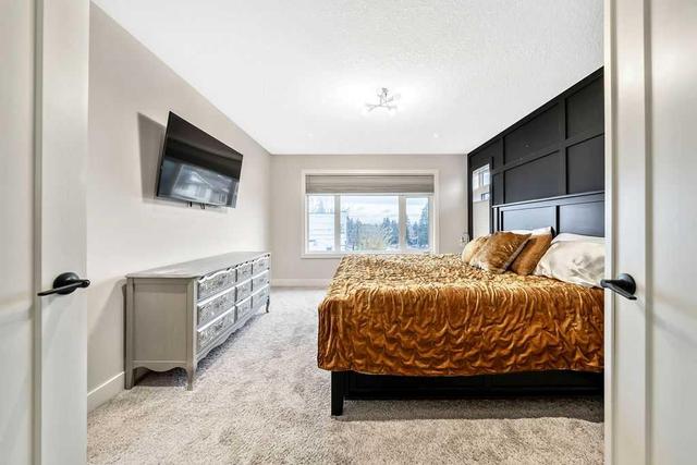 2502 16 Street Nw, Home with 4 bedrooms, 3 bathrooms and 2 parking in Calgary AB | Image 14