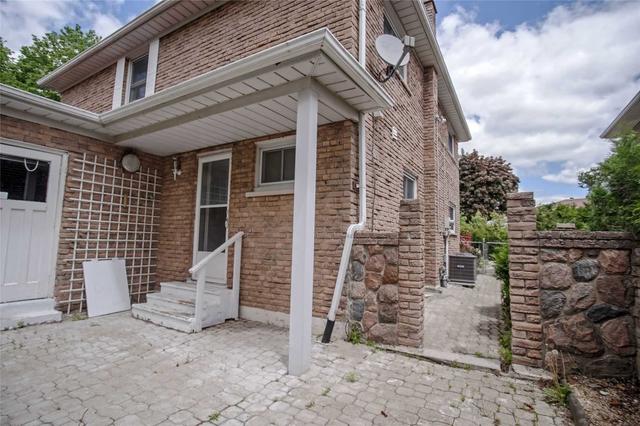 123 Chartland Blvd S, House detached with 4 bedrooms, 3 bathrooms and 5 parking in Toronto ON | Image 6