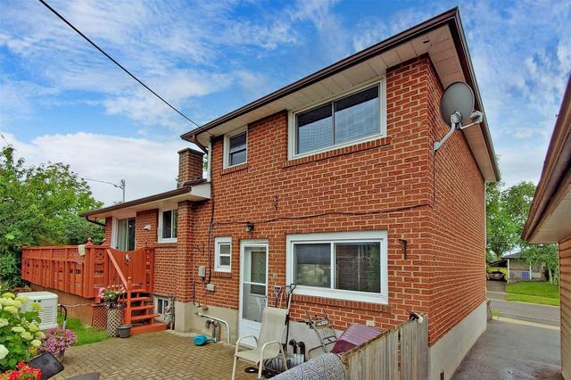 914 Hutchison Ave, House detached with 4 bedrooms, 3 bathrooms and 6 parking in Whitby ON | Image 22