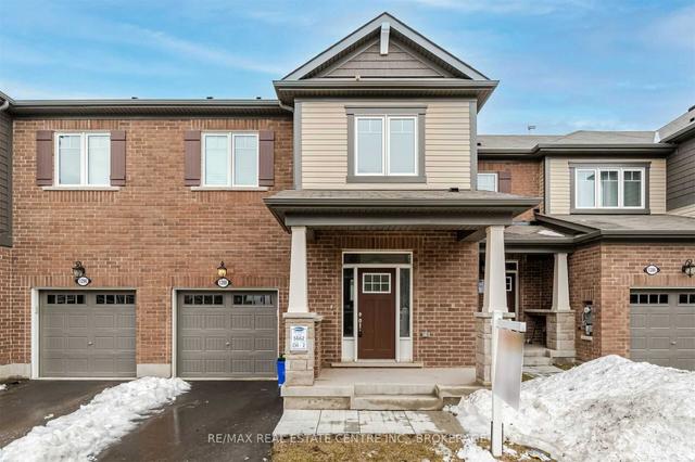 1288 Sycamore Garden Gdns, House attached with 3 bedrooms, 3 bathrooms and 2 parking in Milton ON | Image 1