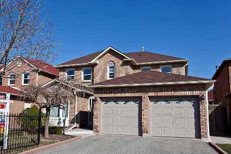 364 Bristol Rd, House detached with 4 bedrooms, 4 bathrooms and 2 parking in Mississauga ON | Image 1