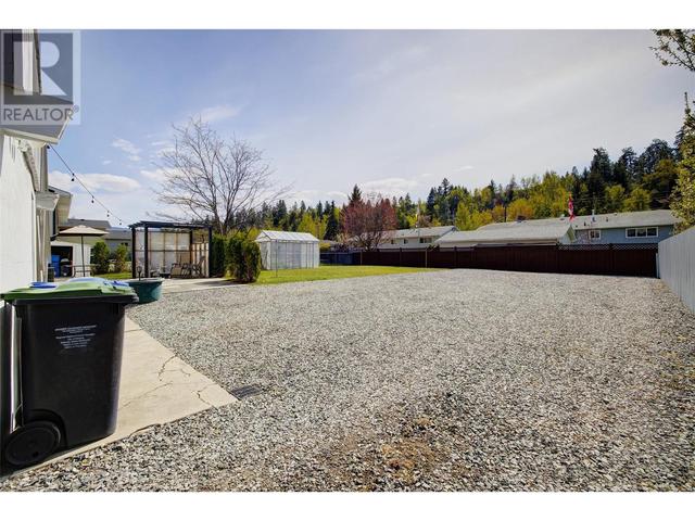 2653 Springfield Road, House detached with 4 bedrooms, 3 bathrooms and 5 parking in Kelowna BC | Image 37
