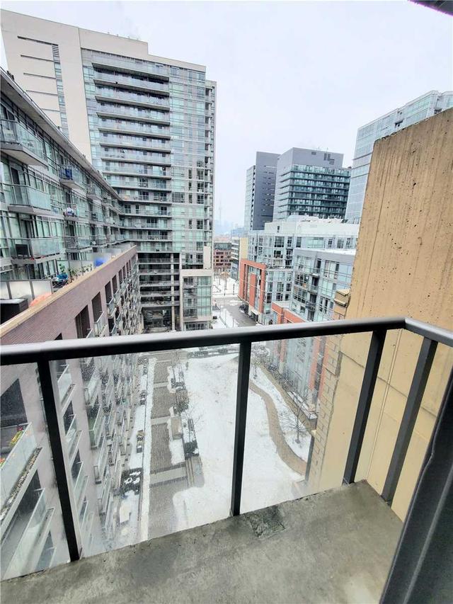 1012 - 68 Abell St S, Condo with 1 bedrooms, 1 bathrooms and 1 parking in Toronto ON | Image 6