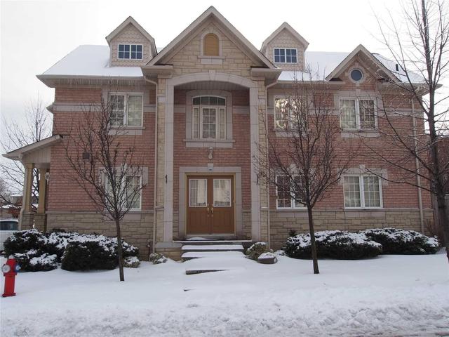 Th 1 - 3190 Pinto Pl, Townhouse with 3 bedrooms, 3 bathrooms and 1 parking in Mississauga ON | Image 1