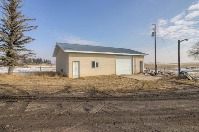 100083 Range Road 223, House detached with 3 bedrooms, 2 bathrooms and null parking in Lethbridge County AB | Image 35
