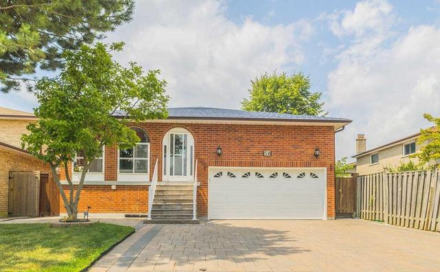58 Highgate Dr, House detached with 7 bedrooms, 4 bathrooms and 6 parking in Markham ON | Image 1