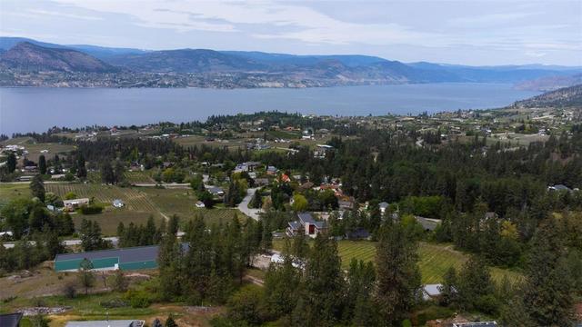 2864 - 2860 Arawana Road, Home with 2 bedrooms, 1 bathrooms and null parking in Okanagan Similkameen E BC | Image 32
