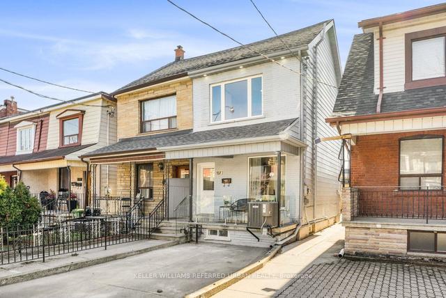 127 Millicent St, House semidetached with 3 bedrooms, 2 bathrooms and 1 parking in Toronto ON | Image 1
