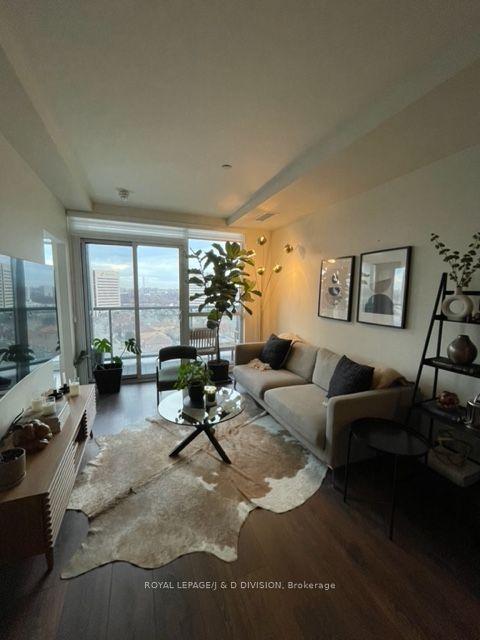 1205 - 2 Sonic Way, Condo with 1 bedrooms, 2 bathrooms and 1 parking in Toronto ON | Image 6