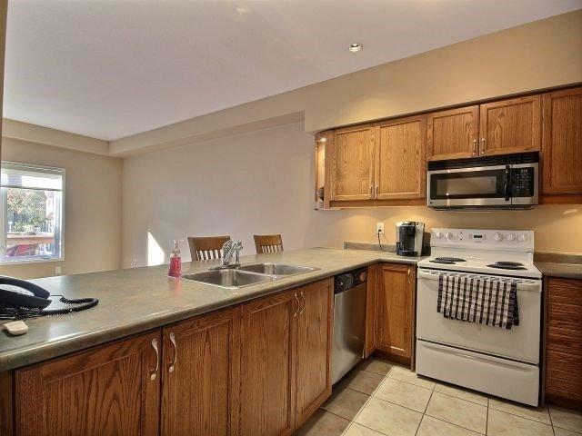 11 - 81 Valridge Dr, Townhouse with 3 bedrooms, 3 bathrooms and 2 parking in Hamilton ON | Image 9