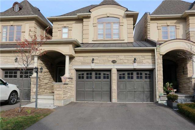 2391 Chateau Common, House attached with 3 bedrooms, 4 bathrooms and 2 parking in Oakville ON | Image 1