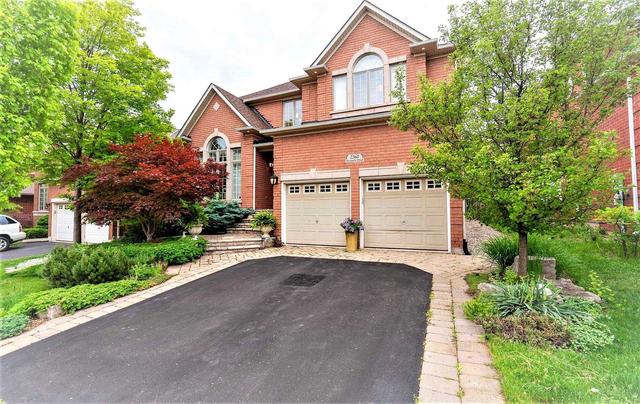 2360 Presquile Dr, House detached with 4 bedrooms, 4 bathrooms and 4 parking in Oakville ON | Image 1