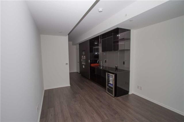 4505 - 70 Temperance St, Condo with 0 bedrooms, 1 bathrooms and null parking in Toronto ON | Image 2