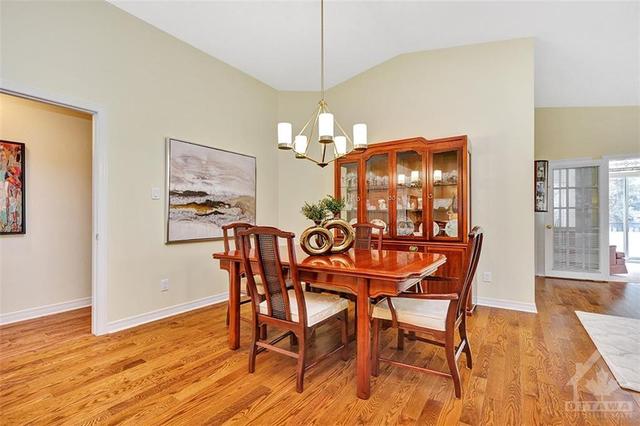 13 Coulson Court, Townhouse with 3 bedrooms, 2 bathrooms and 4 parking in Ottawa ON | Image 8