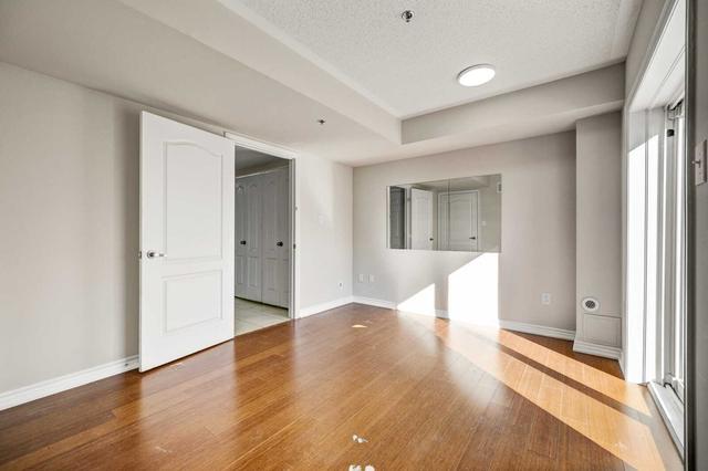 7 Collip Pl, House attached with 4 bedrooms, 4 bathrooms and 2 parking in Toronto ON | Image 30