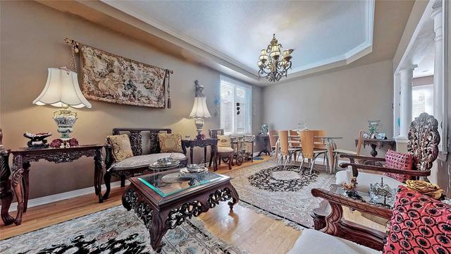 42 Robert Grundy Rd, House detached with 5 bedrooms, 5 bathrooms and 6 parking in Markham ON | Image 12