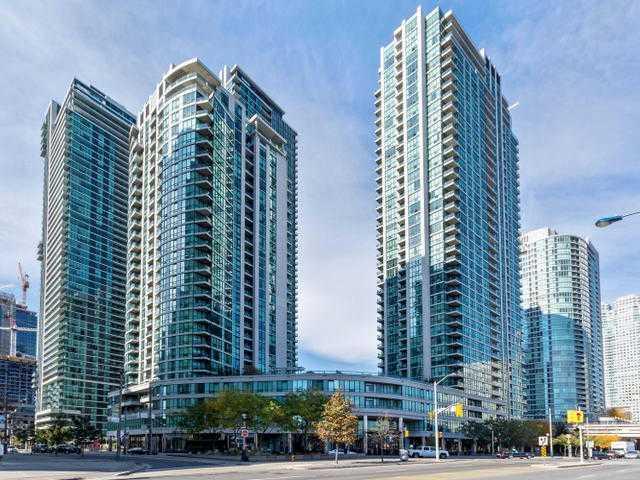 1002 - 16 Yonge St, Condo with 2 bedrooms, 2 bathrooms and 1 parking in Toronto ON | Image 17