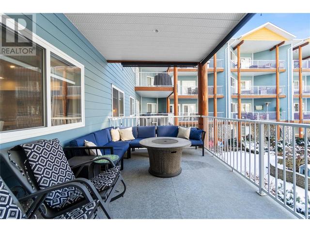 b201 - 1118 Riverside Avenue, Condo with 2 bedrooms, 2 bathrooms and null parking in Sicamous BC | Image 38