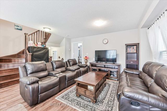 944 Broadway Blvd, House detached with 3 bedrooms, 3 bathrooms and 4 parking in Peterborough ON | Image 22