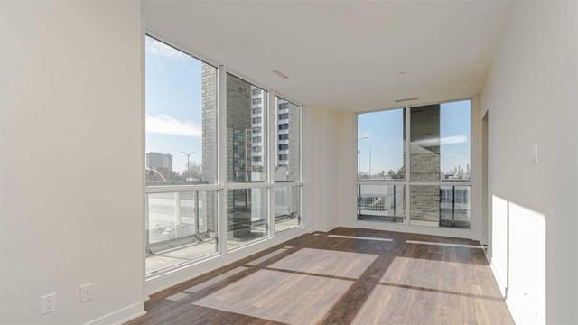 311 - 2 Sonic Way, Condo with 3 bedrooms, 2 bathrooms and 1 parking in Toronto ON | Image 25