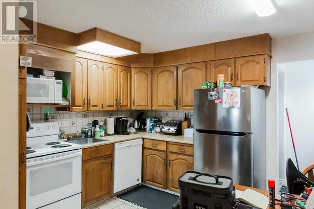 10506 101 Avenue, House detached with 2 bedrooms, 2 bathrooms and 5 parking in Grande Prairie AB | Image 7